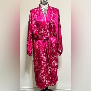 Dragon King Silk Apparel Pink Satin Silk Robe OS